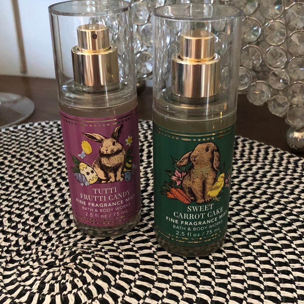 New with tag Bath & Body Works Set of 2 Tutti Frutti & Sweet Carrot Cake